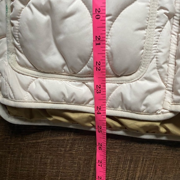 J. CREW Quilted warm signature puffer Excursion Vest cream EUC women’s sz xxs - Picture 15 of 15